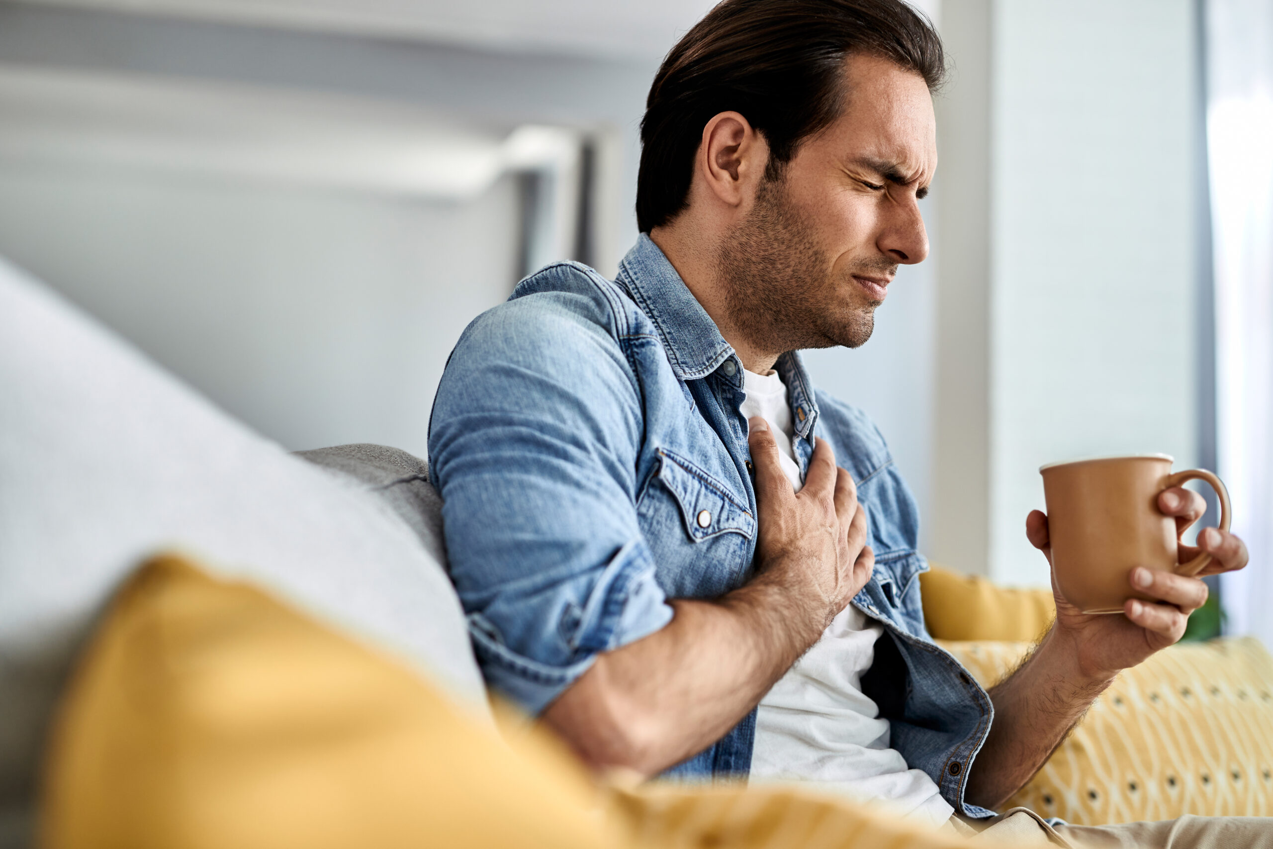 “Decoding Chest Pain: When Should You Worry?”